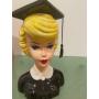Jarrón Barbie Graduación 1963 De Barbie con amor por Enesco