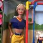 Muñeca Barbie® Giggles N Swing ™ y muñeca Kelly®-Rubia