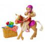 Muñeca Barbie Club Chelsea y caballo Barbie Granja Huerto Dulce