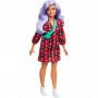 Muñeca Barbie Fashionistas 157 Curvy con cabello lavanda con vestido rojo a cuadros, botas de vaquero blancas y bolso de cactus cruzado verde azulado