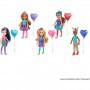 Muñeca Chelsea Barbie Color Reveal con estampado de confeti y 6 sorpresas