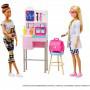 Playset Barbie Medical Doctor con Barbie Doctor Doll rubia (12 pulgadas / 30,40 cm), más de 20 accesorios médicos: mesa y estación de examen, bolsa de doctor, herramientas médicas y más
