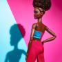 Muñeca Barbie Looks #14, Cabello negro natural, top corto con bloques de color