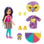 Muñeca Barbie Cutie Reveal Chelsea, muñeca con disfraz de tucán de peluche y 7 sorpresas que incluyen cambio de color, serie Jungla