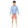 Muñeco Ken Fashionistas #219 con camisa estampada rosa y azul