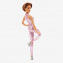 Muñeca Barbie Looks #22 (con corte Pixie y moda moderna Y2K, mono halter rosa con lentejuelas y tacones plateados)