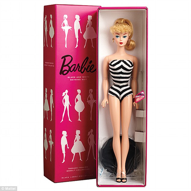 Reproducción muñeca Barbie