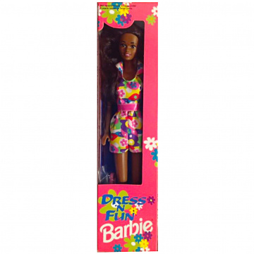 Muñeca Barbie Dress 'n Fun AA