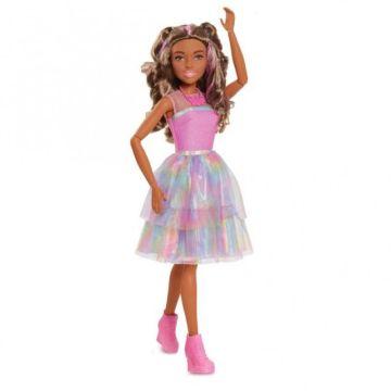 Muñeca Barbie Tie-Die Mejor Amiga de la Moda de 28 pulgadas, Cabello Castaño