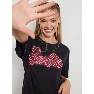 Camiseta extragrande de Barbie