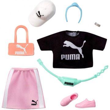 Barbie Storytelling Fashion Pack de ropa para muñecas inspirada en Puma: top, falda y 6 accesorios para muñecas