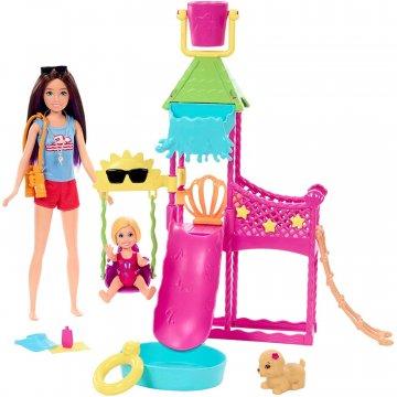 Juguetes Barbie, muñeca Skipper y juego de parque acuático con tobogán de agua y accesorios, primeros trabajos