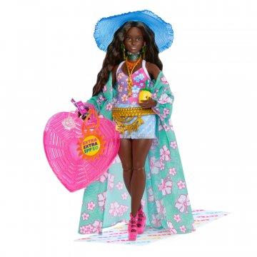 Muñeca Barbie de viaje con moda playera, Barbie Extra Fly