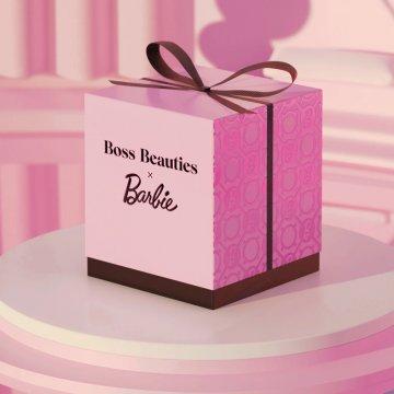 Pack de 4 coleccionables virtuales: Boss Beauties x Barbie