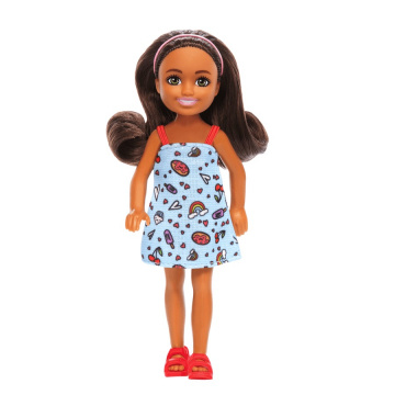 Muñeca Barbie Chelsea, muñeca pequeña con vestido azul removible, cabello castaño y ojos verdes