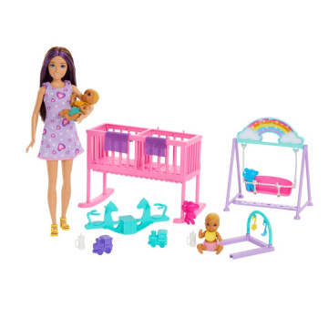 Muñeca Barbie Skipper Babysitter con juego de guardería doble y accesorios