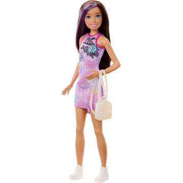 Muñeca Skipper de Barbie Family & Friends y accesorio, conjunto Skipper Babysitters, Inc. Muñeca con vestido extraíble y mochila