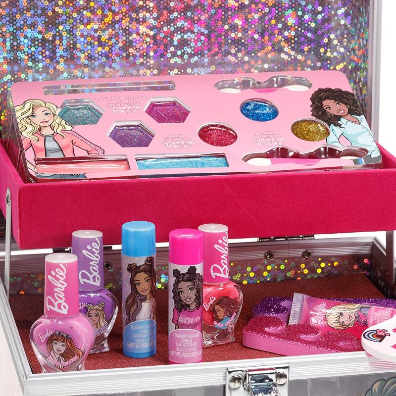 Barbie - Conjunto de maquiagem Townley Girl cosmético iluminado inclui  brilho labial, sombra, pincéis, esmalte, acessórios para unhas e muito  mais! Para meninas, idades acima de 3