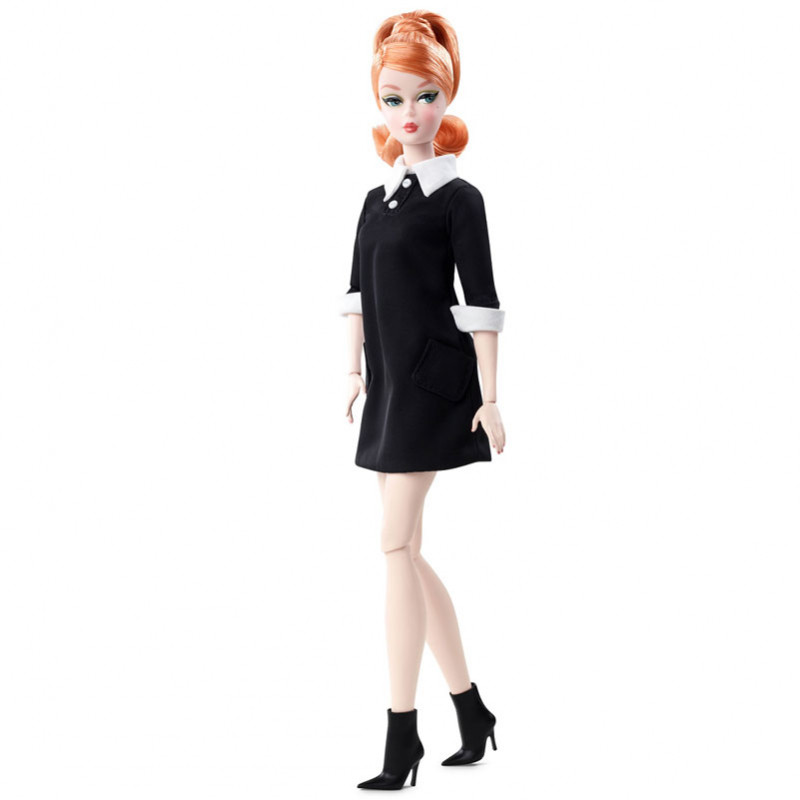 Muñeca Barbie Cocktail Black Dress Silkstone Barbie con pelo jengibre