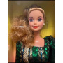 Philippine Islands Barbie I  (Vestido chevron verde y dorado) rubia