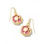 Barbie™ x Kendra Scott Pendientes colgantes dorados en cristal rosa iridiscente brillante