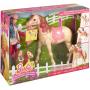 Barbie ensillar y montar a caballo