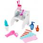 Set de juego de accesorios de tocador de baño Hermanas Barbie con muñeca Skipper 