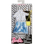Barbie Complete Looks Top con estampado de plátanos y pantalones cortos de mezclilla
