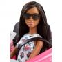 Muñeca Barbie Morena y Vehículo