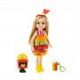 Surtido muñeca Barbie Club Chelsea Dress-Up (6 pulgadas) con disfraz, con mascota y accesorios