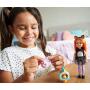 Muñeca con disfraz gata y Playset Barbie Club Chelsea (pelirrojo)