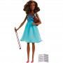 Muñeca Barbie Dream Careers , surtido de ropa y accesorios, muñeca Barbie con 6 atuendos profesionales: científica o médico, chef, constructora, música, piloto y jugadora de tenis