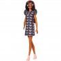 Muñeca Barbie Fashionistas # 140 con cabello largo moreno con vestido con estampado de ratón, botines rosas y gafas de sol