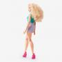 Muñeca Barbie Looks, rubia, traje en bloque de color con corte en la cintura