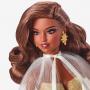 Muñeca Barbie navideña 2023, regalo de coleccionista de temporada, vestido dorado y cabello castaño oscuro
