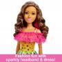 Muñeca Barbie grande, 28 pulgadas de alto, cabello rubio y vestido de arcoíris (latina)