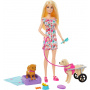 Muñeca Barbie con un cachorro de juguete y un perro en silla de ruedas, además de accesorios para mascotas