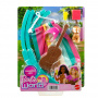 Barbie World Juego de Hamacas con 7 Accesorios para Acampar Que Incluyen Hamaca Oscilante con Guitarra y Cachorro