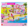 Barbie World Juego de Kayak y Surf con 17 Accesorios para Acampar, Que Incluyen Kayak, Bote, Tabla de Surf y Más, Multicolor, 12,17 Pulgadas