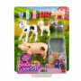 Barbie World Juego de Granja con 10 Piezas Que Incluye 5 Animales de Granja y Accesorios de Alimentación