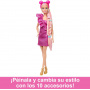 Muñeca Barbie Fun & Fancy Hair con cabello rubio extralargo y colorido y accesorios de peinado