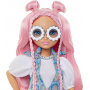 Muñeca Daisy Barbie Dream Besties y accesorios, muñeca articulada Daisy Jean con modas removibles y cabello ondulado rosa, 9 piezas con temática de DJ y música