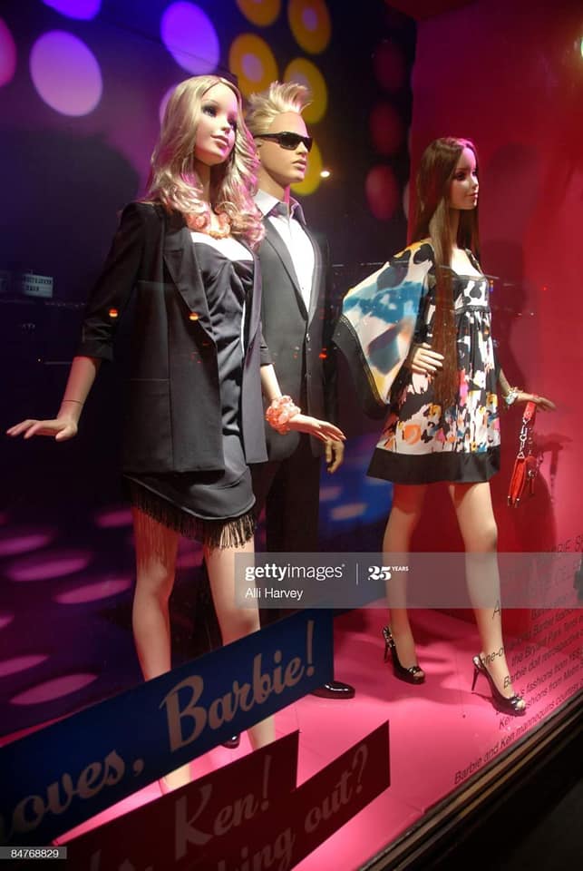 Eventos Barbie Manequi tamaño real 8