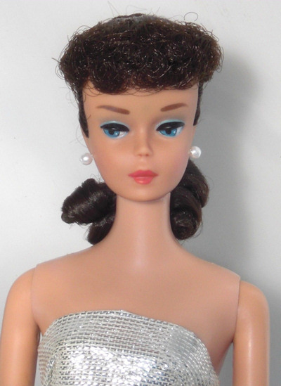 # 6 Muñeca Barbie Vintage con cola de caballo