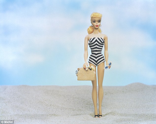 At accelerere Rejse oxiderer La primera Barbie en venta por el precio original de 1959 BarbiePedia