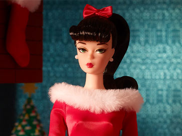 Lleno de sorpresas y delicias: el primer calendario navideño premium de Barbie